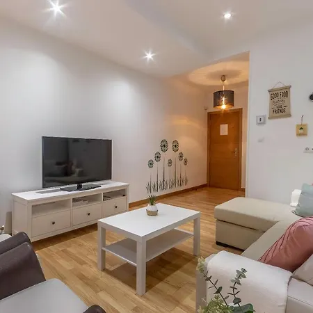 Apartment Espacioso Y Acogedor En El Centro Azkuna