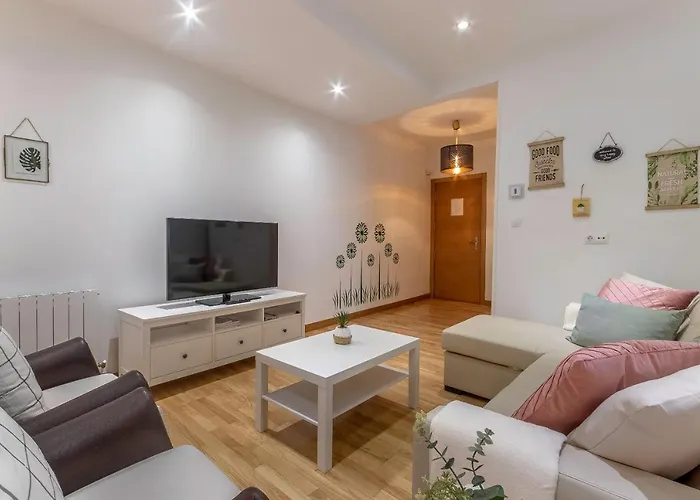 Apartament Espacioso Y Acogedor En El Centro Azkuna