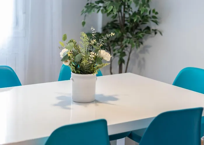 Espacioso Y Acogedor En El Centro Azkuna Apartament